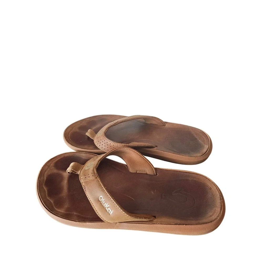 OluKai Pili Mens Brown Leather Flip Flop Sandals 10553 US 9 EUR 42